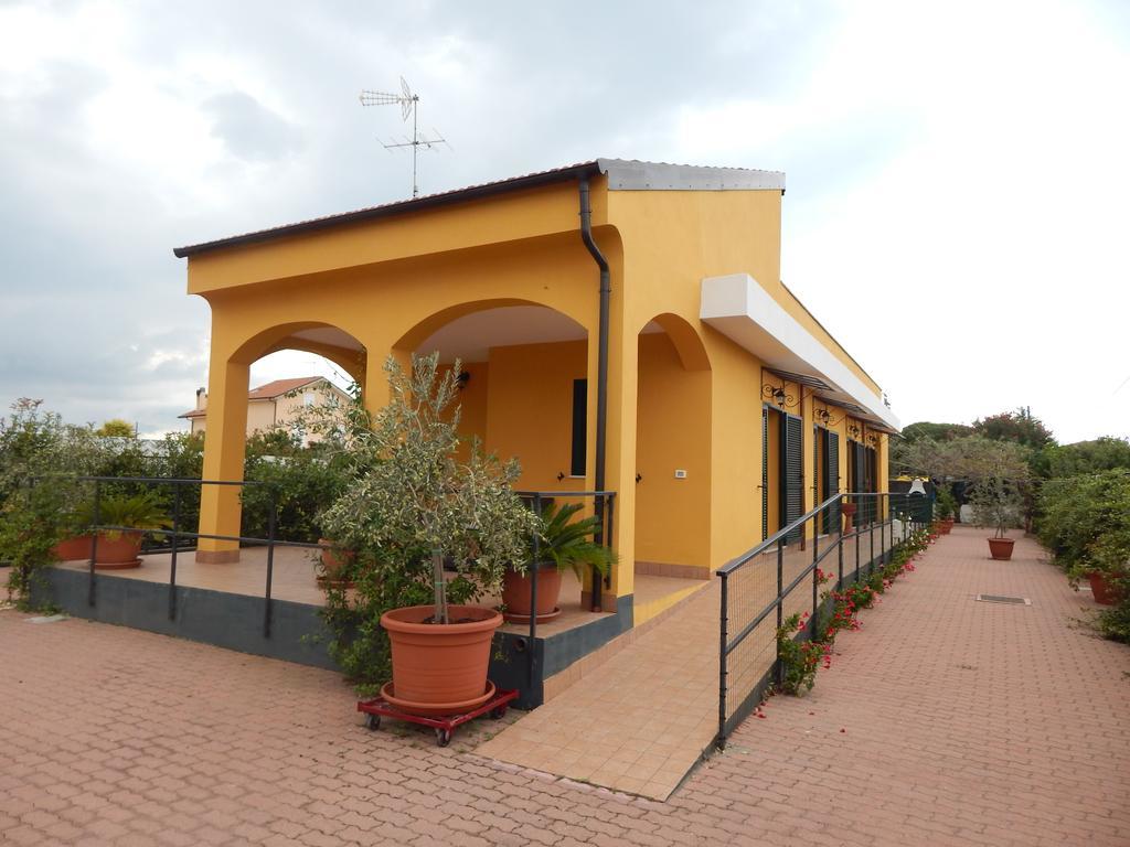 Il Melograno Villa Albenga Bagian luar foto